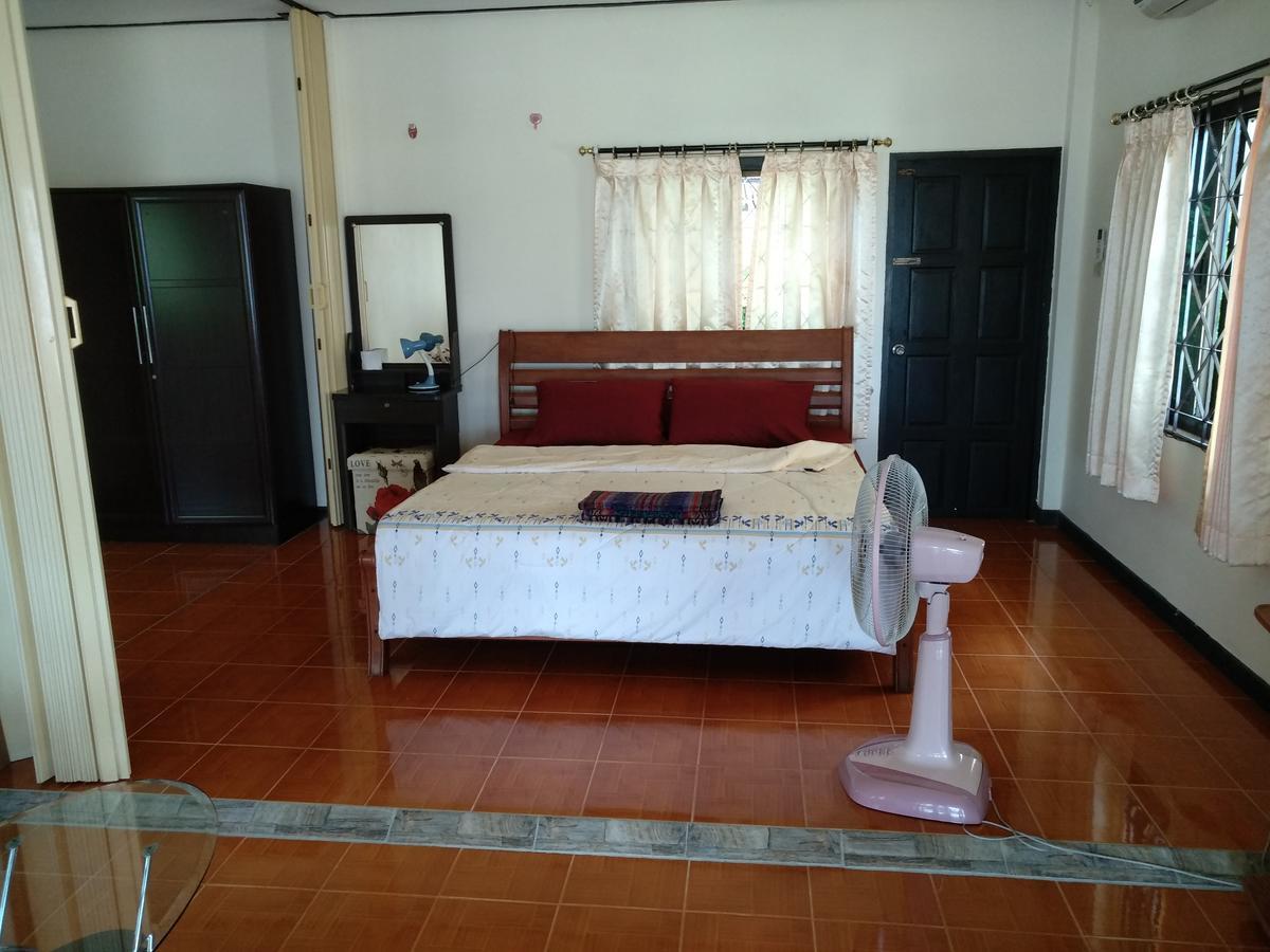 Right On The Beach House Villa Taling Ngam  Exterior photo